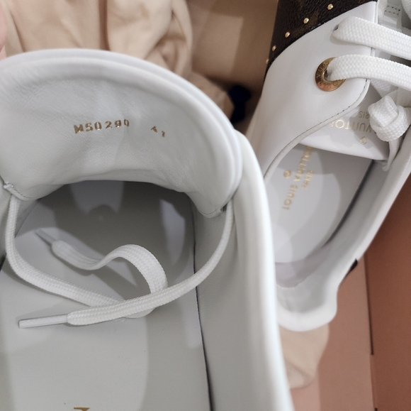 NIB Louis Vuitton Frontrow Sneakers - Picture 8 of 10
